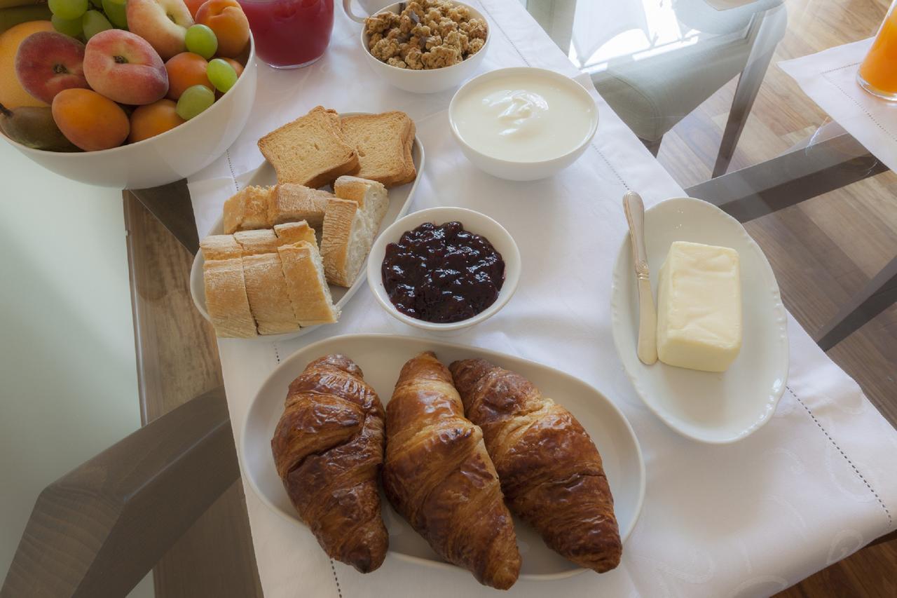 ミラノ Bronzino House Bed & Breakfast エクステリア 写真