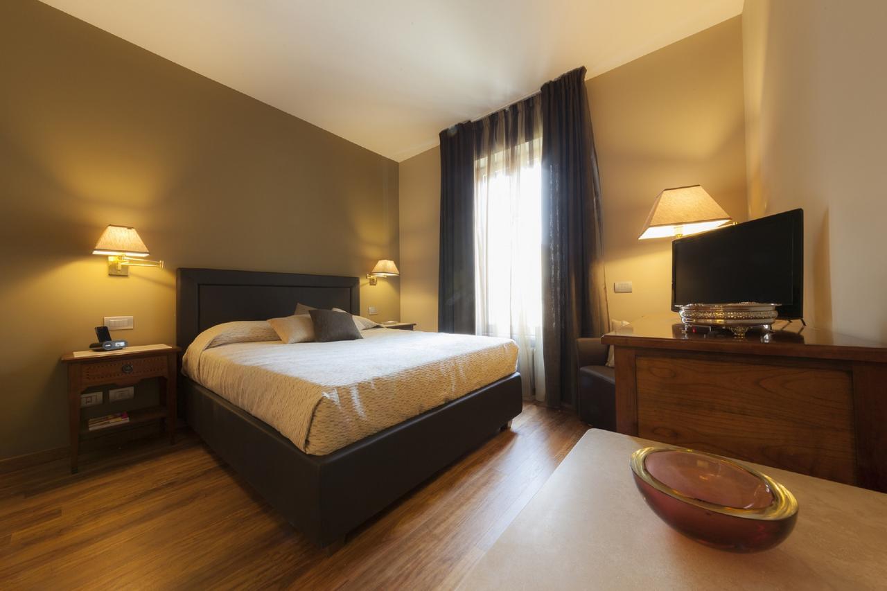 ミラノ Bronzino House Bed & Breakfast エクステリア 写真