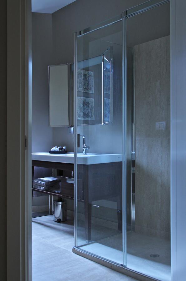 ミラノ Bronzino House Bed & Breakfast エクステリア 写真